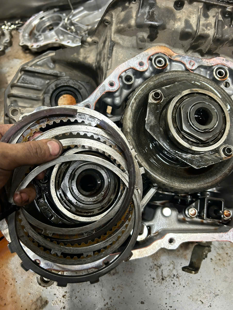 Thay bình ắc quy tận nơi nhanh chóng tại TP.HCM